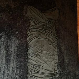 All black off the shoulder dress size large